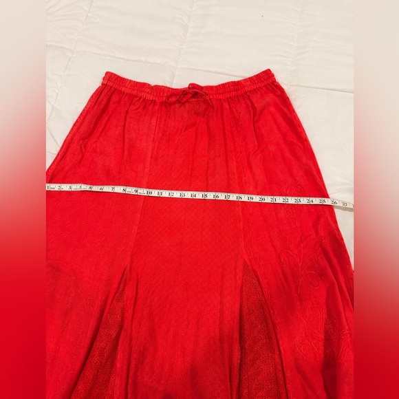 Added Dimensions skirt - beautiful Handkerchief hem & embroidery detail, 1X - Picture 9 of 9